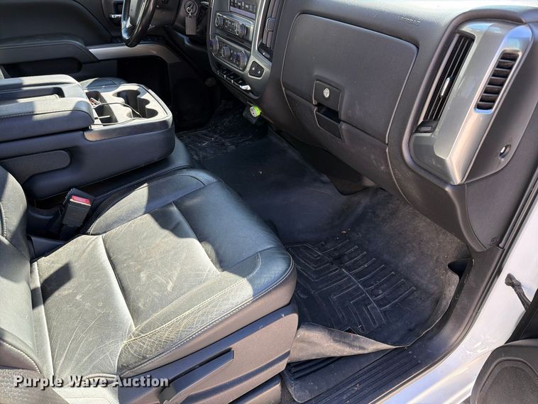 image for item FT6450 2018 Chevrolet Silverado 3500HD Crew Cab utility bed pickup truck