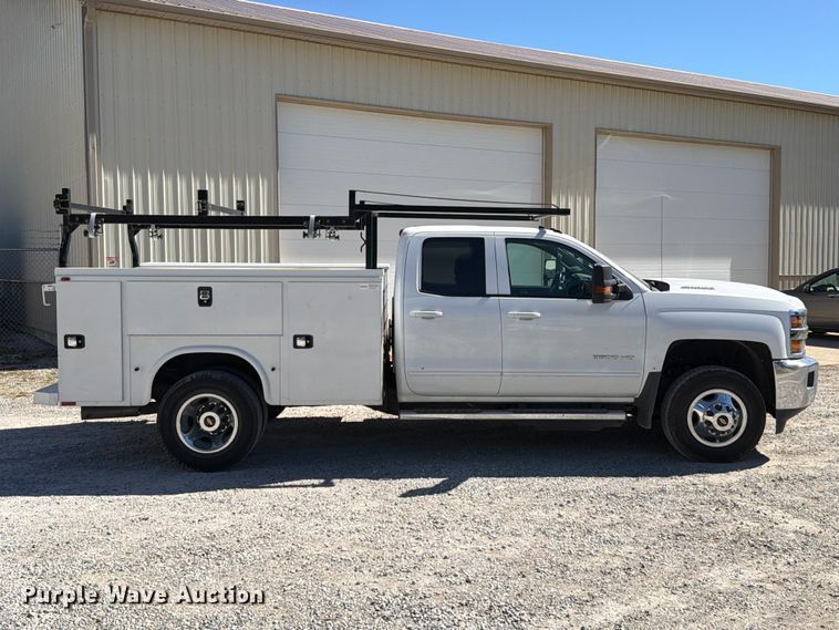 image for item FT6454 2017 Chevrolet Silverado 3500HD Crew Cab utility bed pickup truck