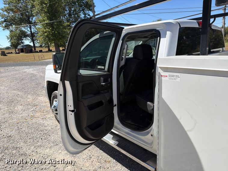 image for item FT6454 2017 Chevrolet Silverado 3500HD Crew Cab utility bed pickup truck