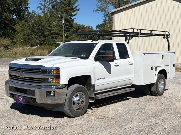 image for item FT6455 2017 Chevrolet Silverado 3500HD Crew Cab utility bed pickup truck