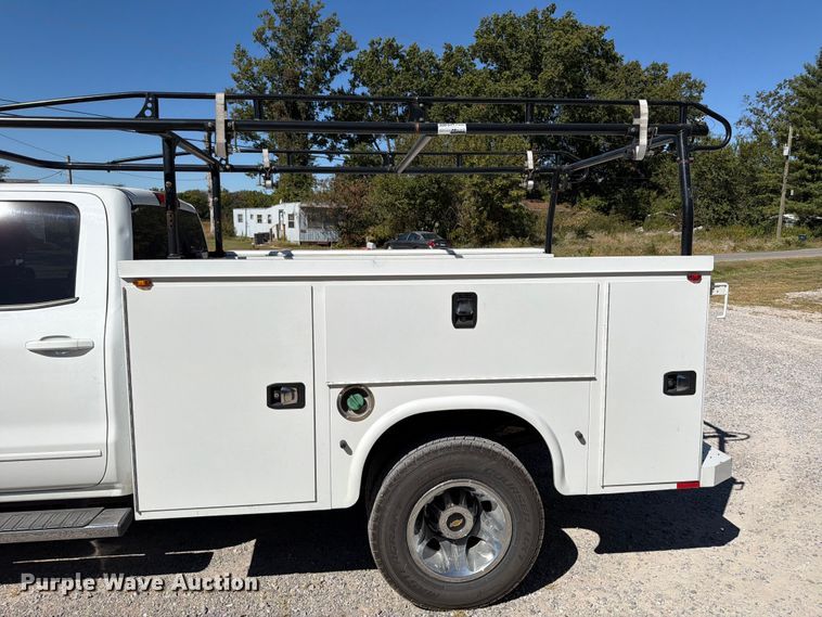 image for item FT6455 2017 Chevrolet Silverado 3500HD Crew Cab utility bed pickup truck
