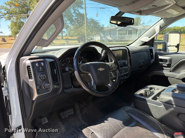 image for item FT6455 2017 Chevrolet Silverado 3500HD Crew Cab utility bed pickup truck