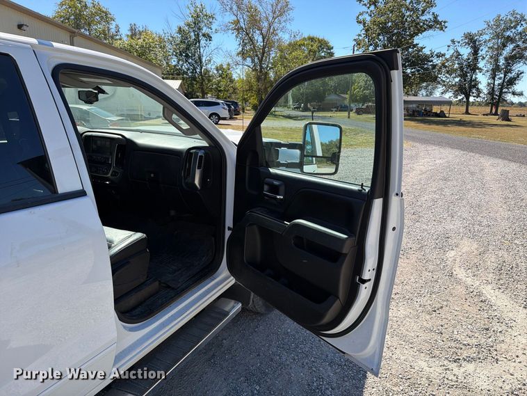 image for item FT6455 2017 Chevrolet Silverado 3500HD Crew Cab utility bed pickup truck
