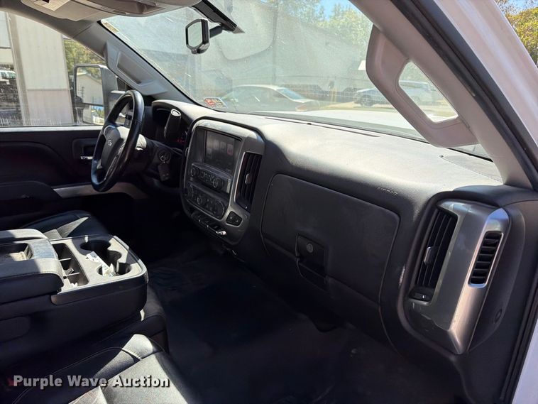 image for item FT6455 2017 Chevrolet Silverado 3500HD Crew Cab utility bed pickup truck
