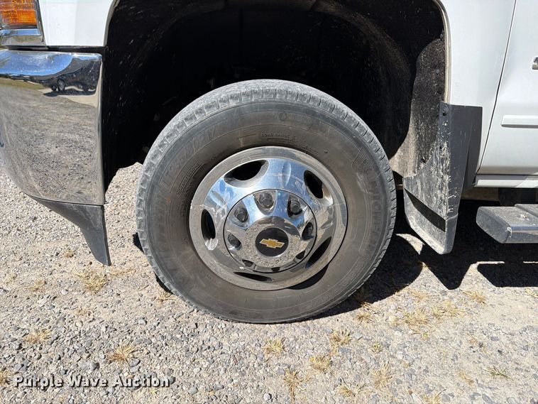 image for item FT6455 2017 Chevrolet Silverado 3500HD Crew Cab utility bed pickup truck