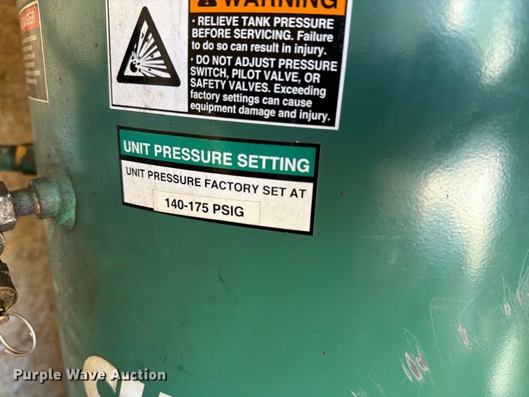 image for item FT6456 2017 LGS Trailers LOOK spray foam trailer 