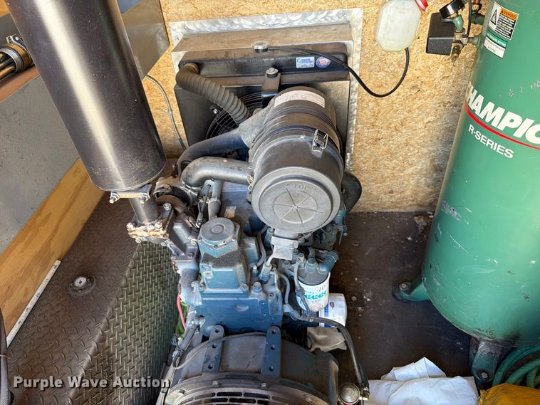 image for item FT6456 2017 LGS Trailers LOOK spray foam trailer 