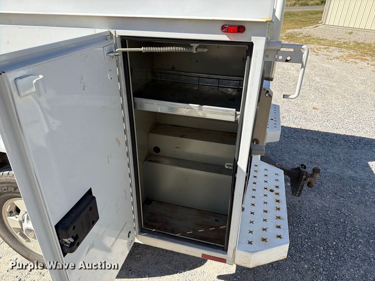 image for item FT6458 2017 Chevrolet Silverado 2500HD Crew Cab utility bed pickup truck