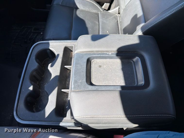 image for item FT6458 2017 Chevrolet Silverado 2500HD Crew Cab utility bed pickup truck