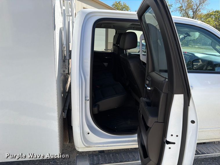 image for item FT6458 2017 Chevrolet Silverado 2500HD Crew Cab utility bed pickup truck