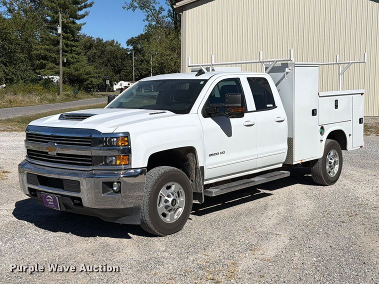image for item FT6459 2017 Chevrolet Silverado 2500HD Crew Cab utility bed pickup truck