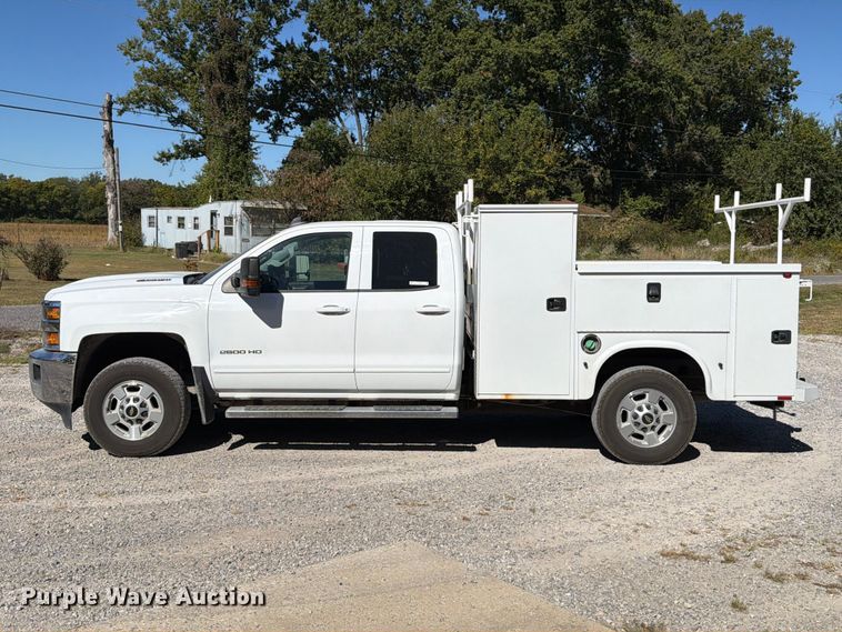 image for item FT6459 2017 Chevrolet Silverado 2500HD Crew Cab utility bed pickup truck