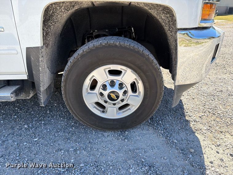 image for item FT6459 2017 Chevrolet Silverado 2500HD Crew Cab utility bed pickup truck