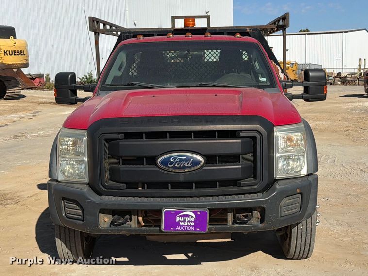 image for item FT6472 2011 Ford F550 Super Duty XL flatbed truck