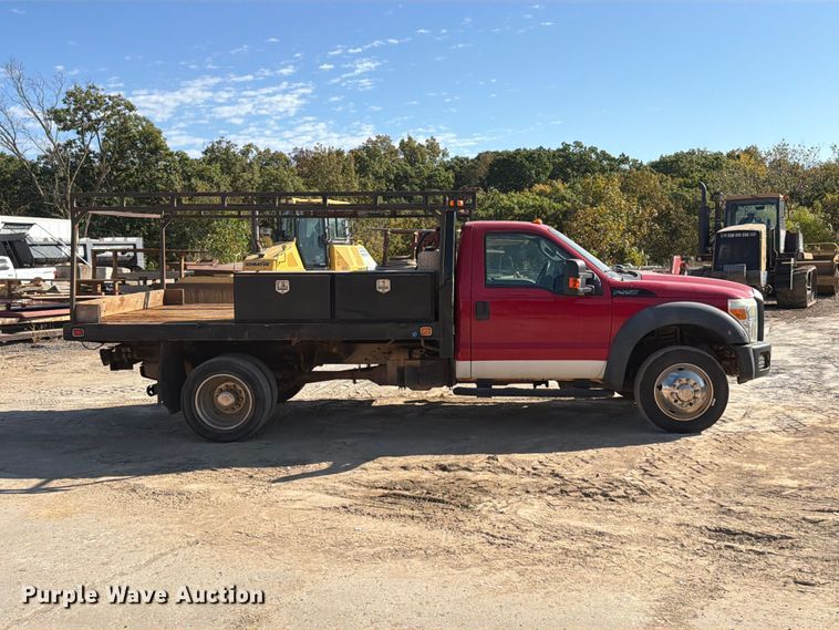 image for item FT6472 2011 Ford F550 Super Duty XL flatbed truck