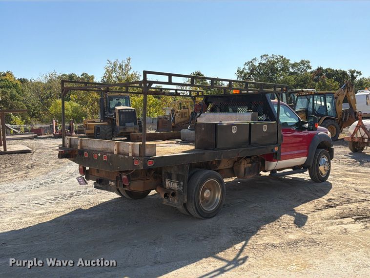 image for item FT6472 2011 Ford F550 Super Duty XL flatbed truck
