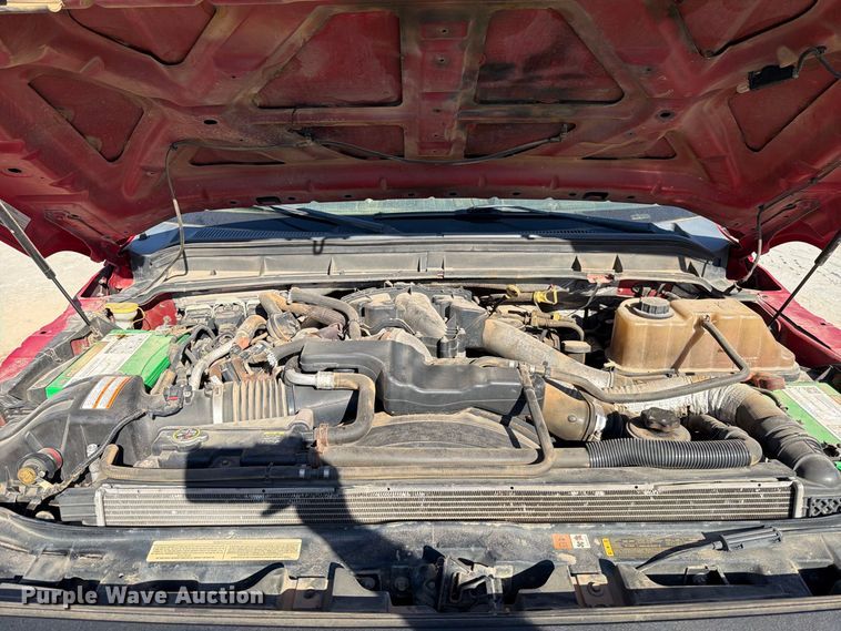 image for item FT6472 2011 Ford F550 Super Duty XL flatbed truck