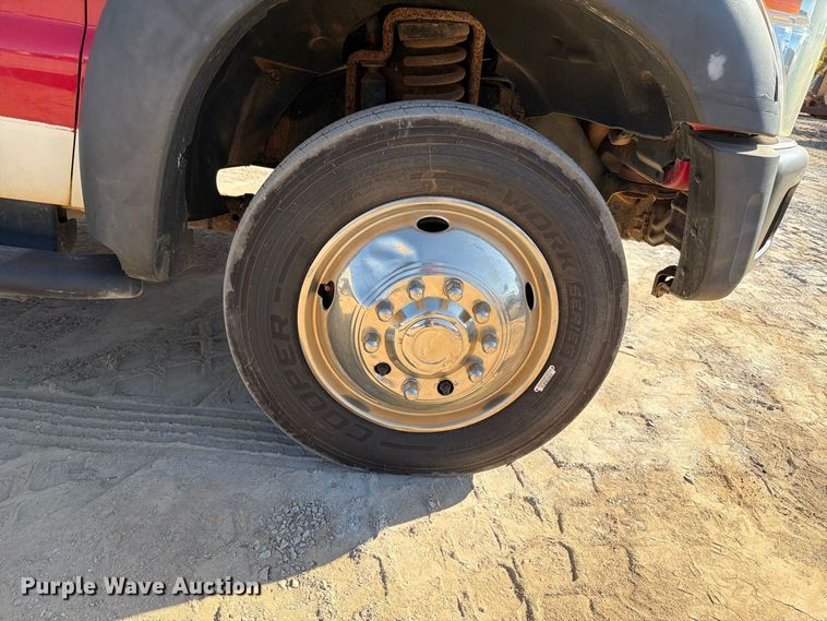 image for item FT6472 2011 Ford F550 Super Duty XL flatbed truck