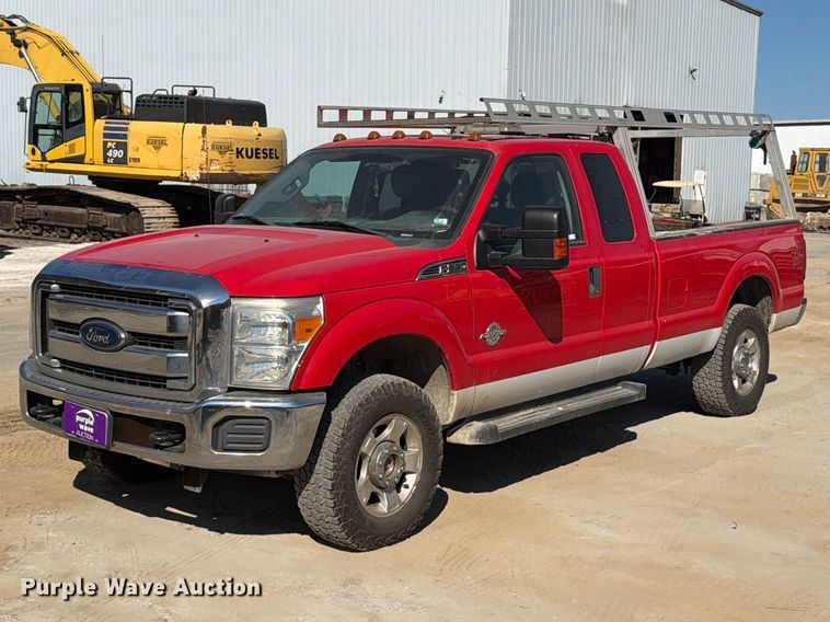 image for item FT6473 2016 Ford F250 Super Duty XLT Ext. Cab pickup truck
