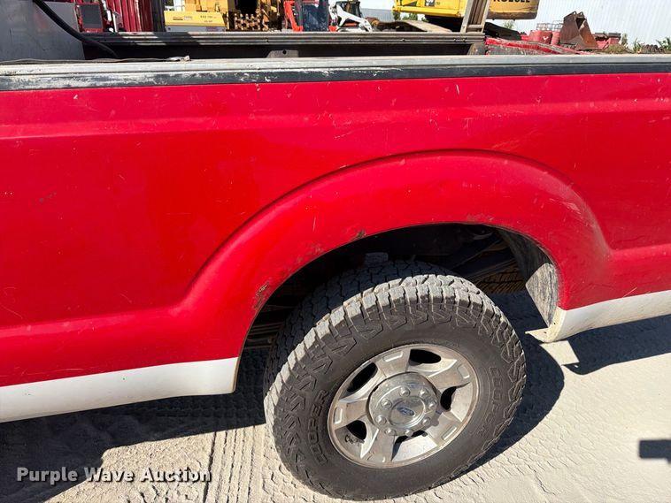 image for item FT6473 2016 Ford F250 Super Duty XLT Ext. Cab pickup truck