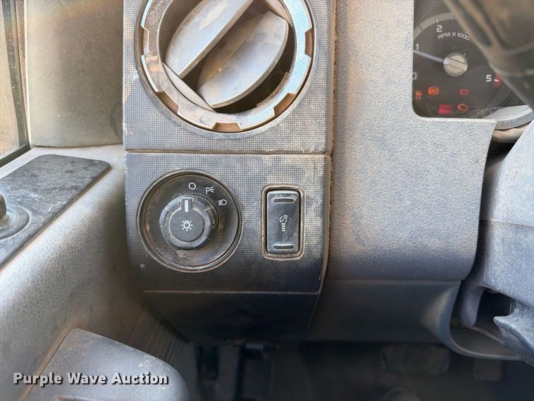 image for item FT6473 2016 Ford F250 Super Duty XLT Ext. Cab pickup truck