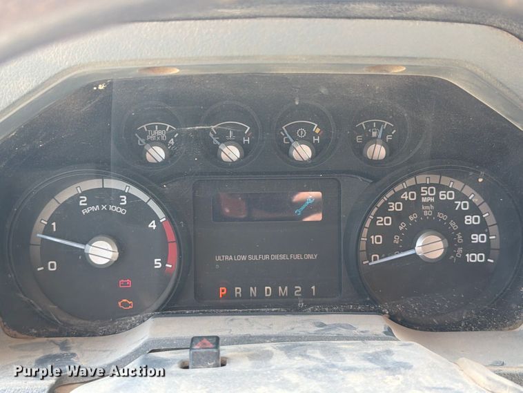 image for item FT6473 2016 Ford F250 Super Duty XLT Ext. Cab pickup truck