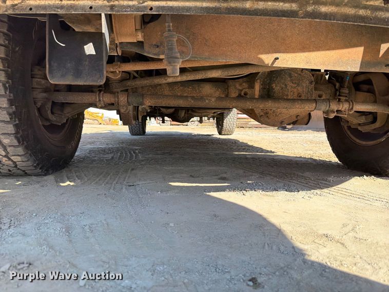 image for item FT6473 2016 Ford F250 Super Duty XLT Ext. Cab pickup truck
