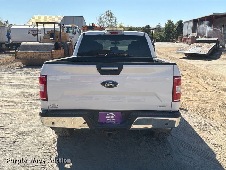 image for item FT6474 2019 Ford F-150 XLT Crew Cab pickup truck