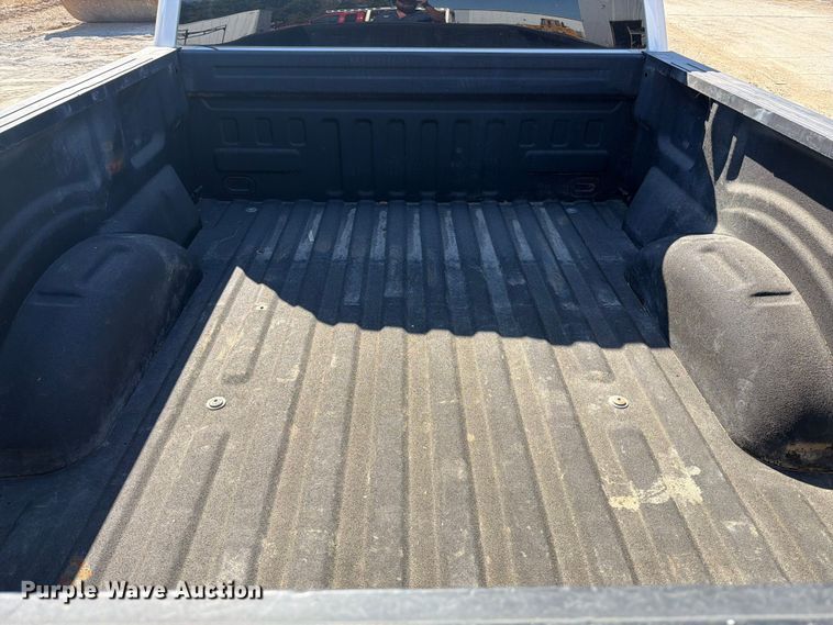 image for item FT6474 2019 Ford F-150 XLT Crew Cab pickup truck
