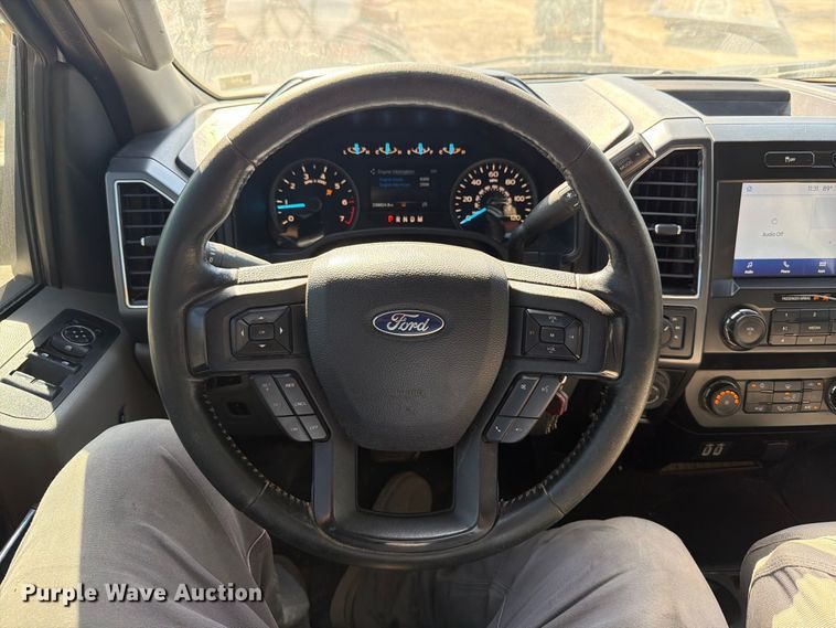 image for item FT6474 2019 Ford F-150 XLT Crew Cab pickup truck