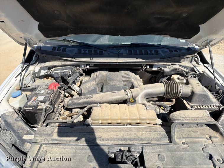 image for item FT6474 2019 Ford F-150 XLT Crew Cab pickup truck