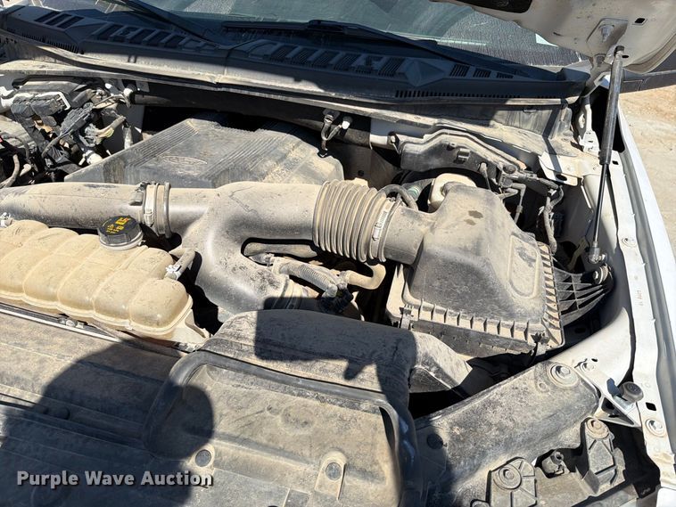 image for item FT6474 2019 Ford F-150 XLT Crew Cab pickup truck