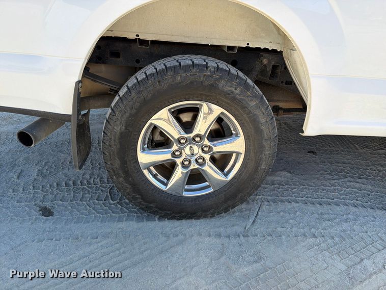 image for item FT6474 2019 Ford F-150 XLT Crew Cab pickup truck