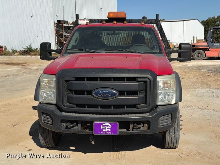 image for item FT6475 2015 Ford F450 Super Duty XL flatbed truck