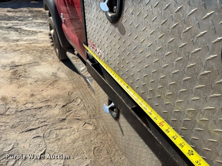 image for item FT6475 2015 Ford F450 Super Duty XL flatbed truck