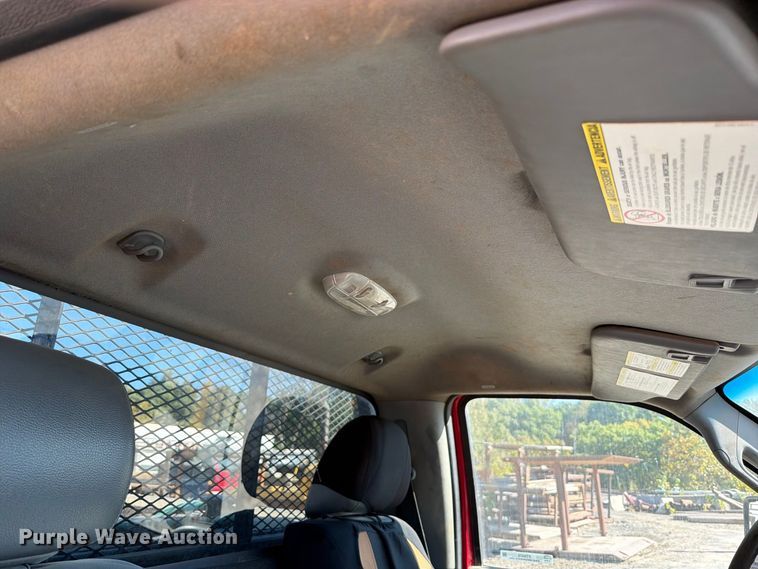 image for item FT6475 2015 Ford F450 Super Duty XL flatbed truck