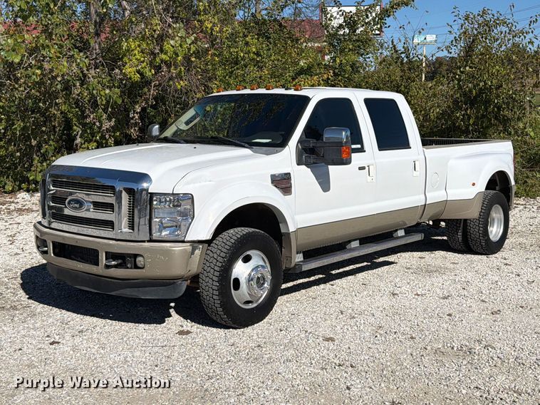 Photo of 2009 Ford F350 Super Duty Lariat King Ranch