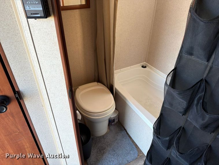 image for item FT6494 2015 Jayco Jay Flight SLX camper