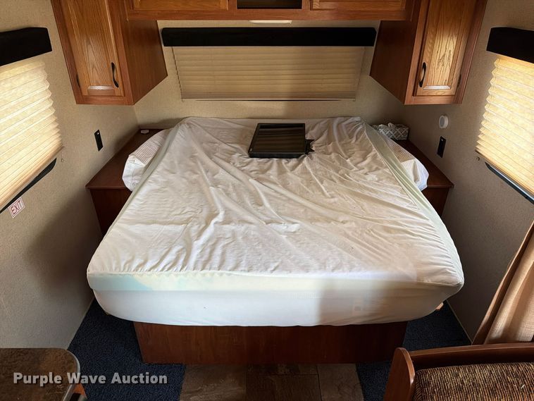 image for item FT6494 2015 Jayco Jay Flight SLX camper