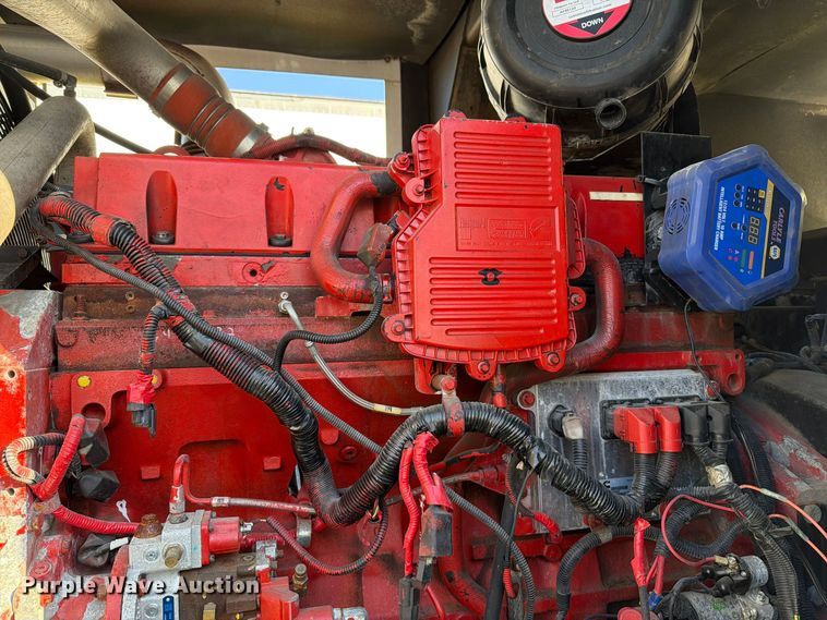image for item FT6496 2014 Cummins C300D6R-1400800 generator
