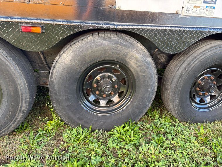 image for item FT6496 2014 Cummins C300D6R-1400800 generator