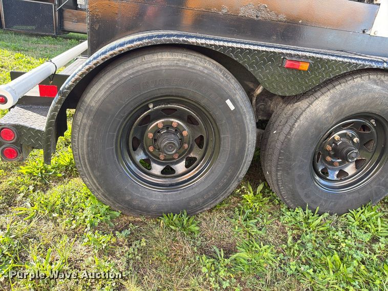 image for item FT6496 2014 Cummins C300D6R-1400800 generator
