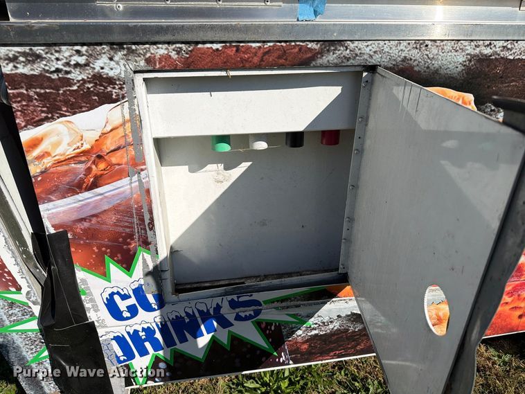 image for item FT6498 2007 Uni-Glide Deluxe Food food trailer