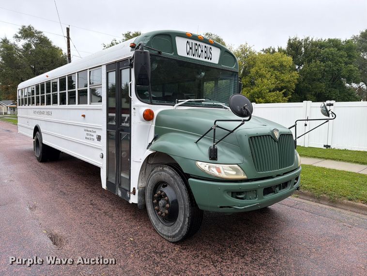 image for item FT6738 2010 IC PB105 school bus
