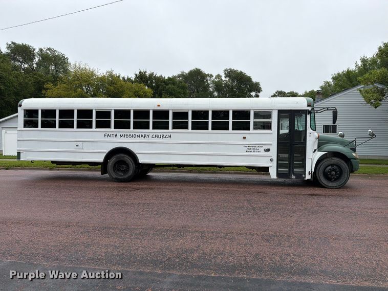 image for item FT6738 2010 IC PB105 school bus