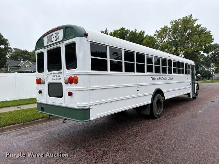 image for item FT6738 2010 IC PB105 school bus
