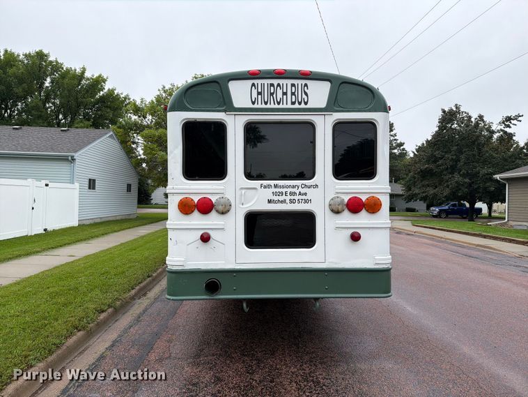 image for item FT6738 2010 IC PB105 school bus