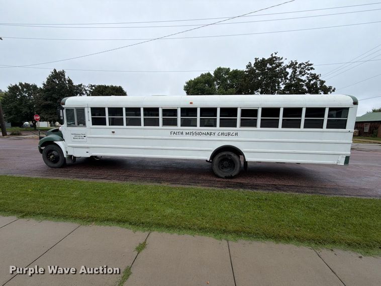image for item FT6738 2010 IC PB105 school bus
