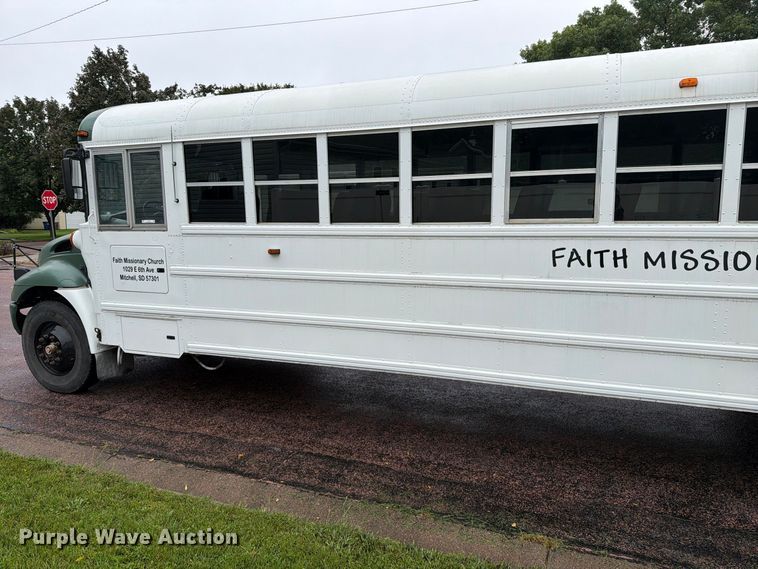 image for item FT6738 2010 IC PB105 school bus