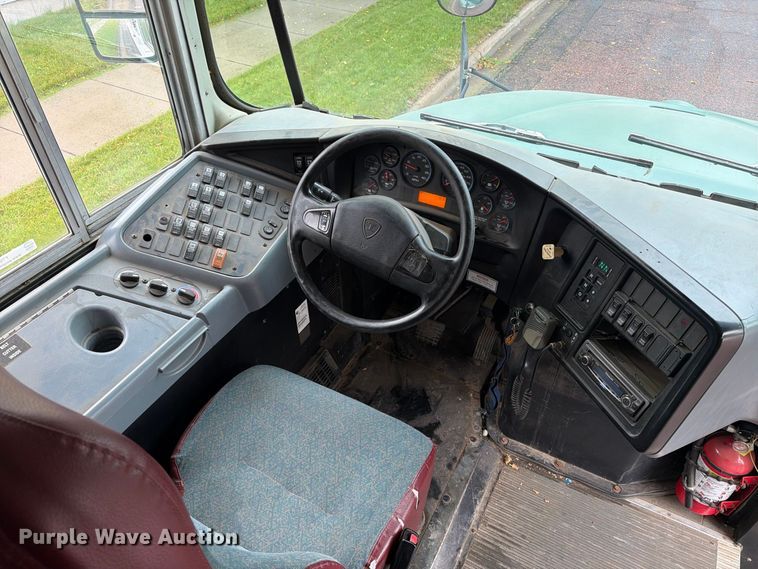 image for item FT6738 2010 IC PB105 school bus